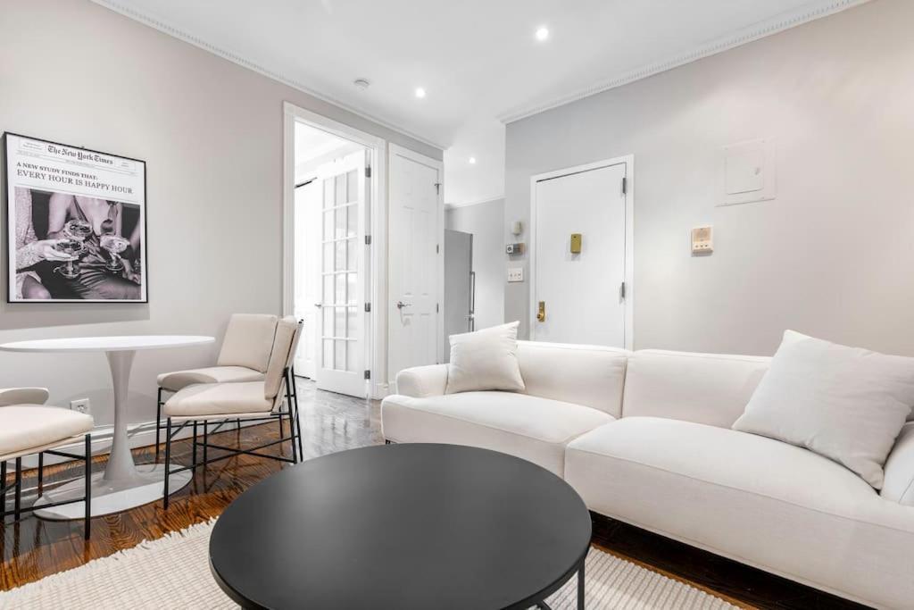 Gorgeous & Bright 3Bdr & 1Bth In Midtown Manhattan New York Buitenkant foto