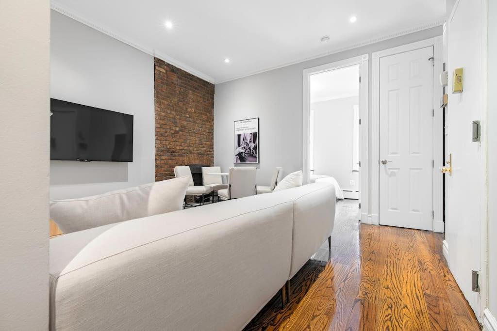 Gorgeous & Bright 3Bdr & 1Bth In Midtown Manhattan New York Buitenkant foto