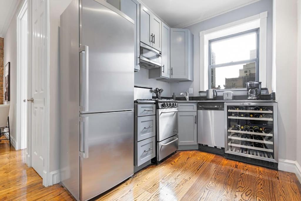 Gorgeous & Bright 3Bdr & 1Bth In Midtown Manhattan New York Buitenkant foto